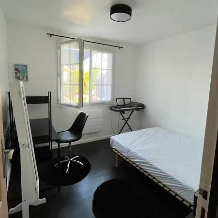 Maison Au Calme Avec Piscine Hébergement de vacances L'Houmeau